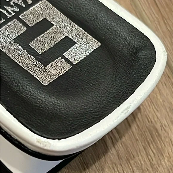 Emanuele Crasto Strappy Crisscross White Sandals Leather EU 39 US 8 - Picture 13 of 15